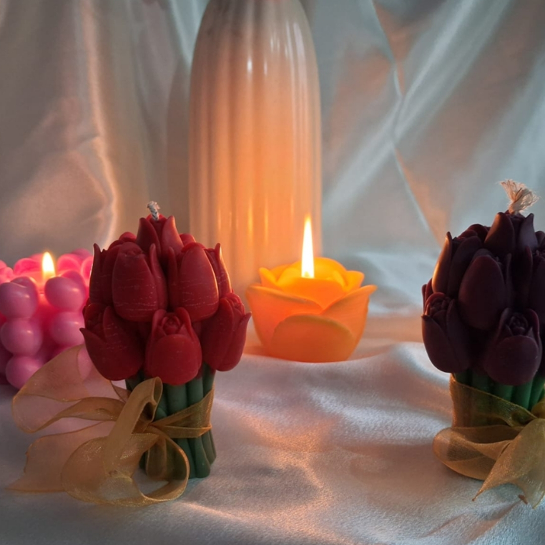 Tulip Candle